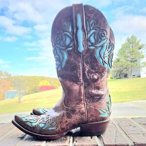 Ariat Womens Boots Dusty Rose size 7